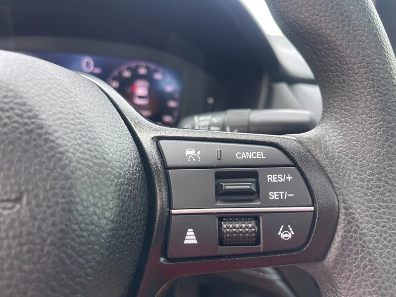 Honda Accord Sedan Vehicle Image 21