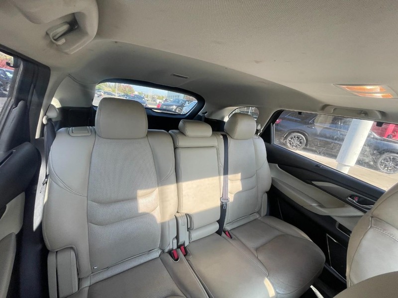 Mazda CX-9 Vehicle Image 05