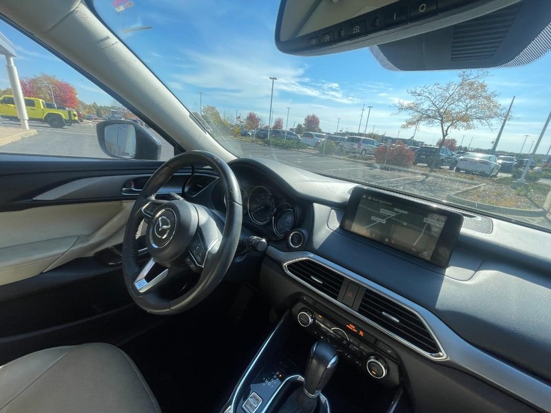 Mazda CX-9 Vehicle Image 07