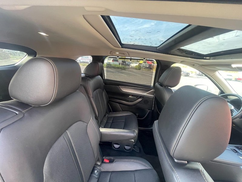 Mazda CX-90 PHEV Vehicle Image 05