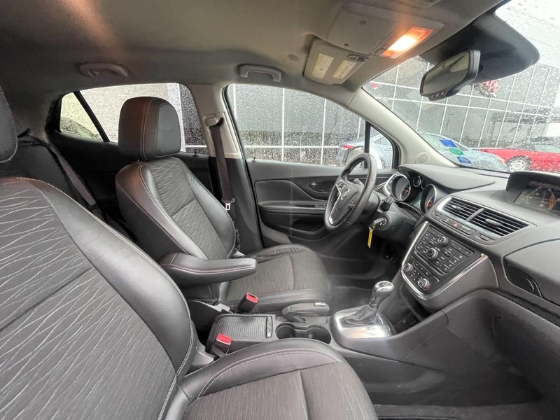 Buick Encore Vehicle Image 03
