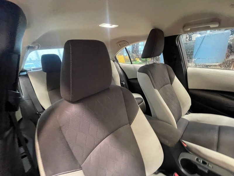 Toyota Corolla Vehicle Image 04