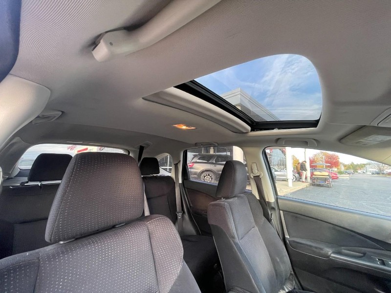 Honda CR-V Vehicle Image 03
