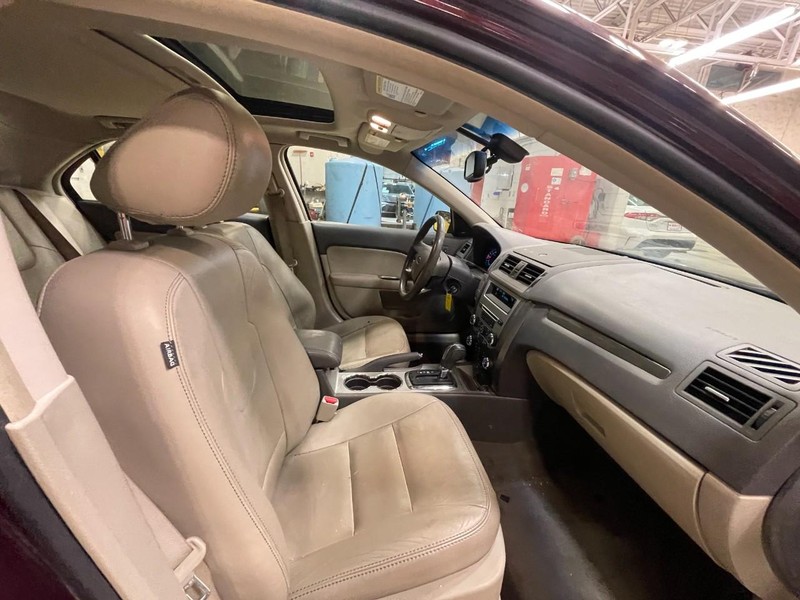 Ford Fusion Vehicle Image 07