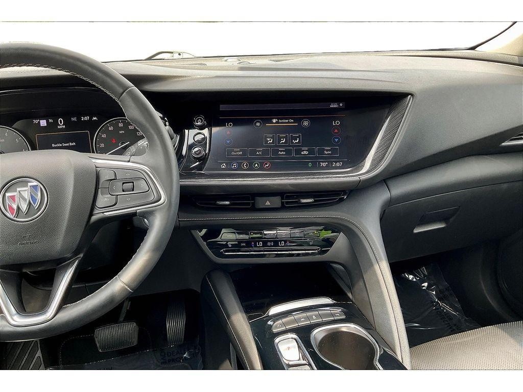 Buick Envision Vehicle Full-screen Gallery Image 06