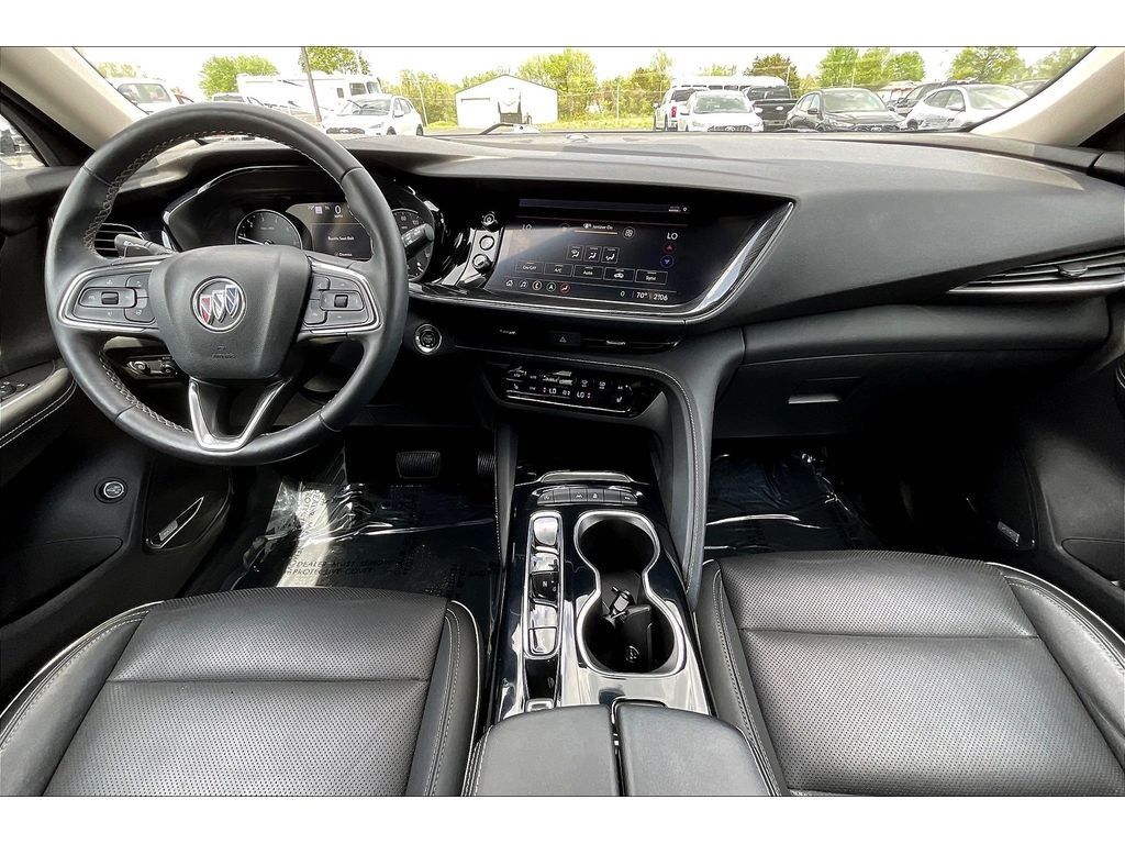 Buick Envision Vehicle Full-screen Gallery Image 13