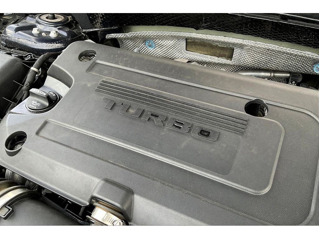 Buick Envision Vehicle Full-screen Gallery Image 29