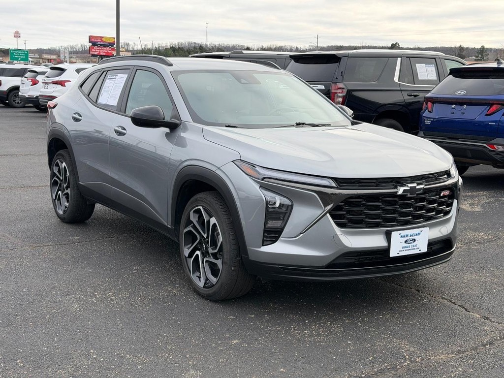 Chevrolet Trax Vehicle Full-screen Gallery Image 01