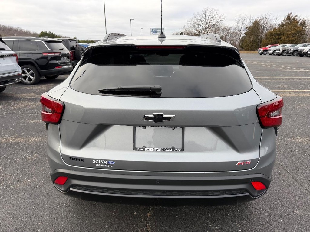 Chevrolet Trax Vehicle Full-screen Gallery Image 04