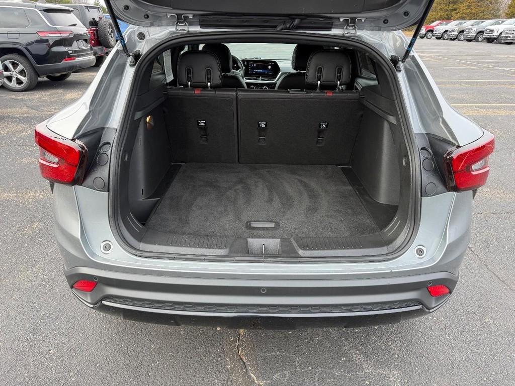 Chevrolet Trax Vehicle Full-screen Gallery Image 05