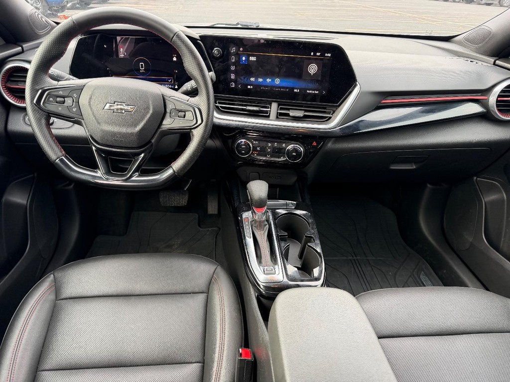 Chevrolet Trax Vehicle Full-screen Gallery Image 10