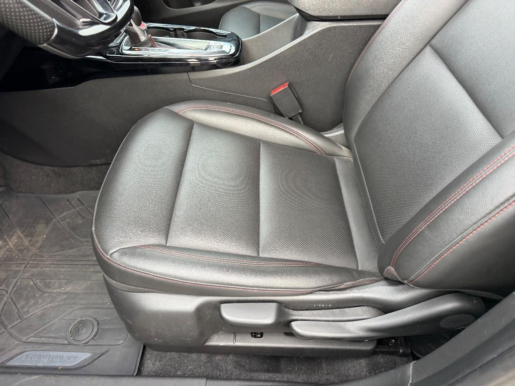 Chevrolet Trax Vehicle Full-screen Gallery Image 19