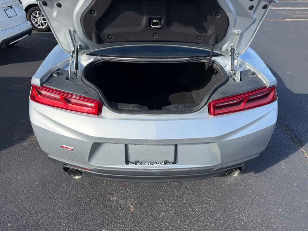 Chevrolet Camaro Vehicle Full-screen Gallery Image 05