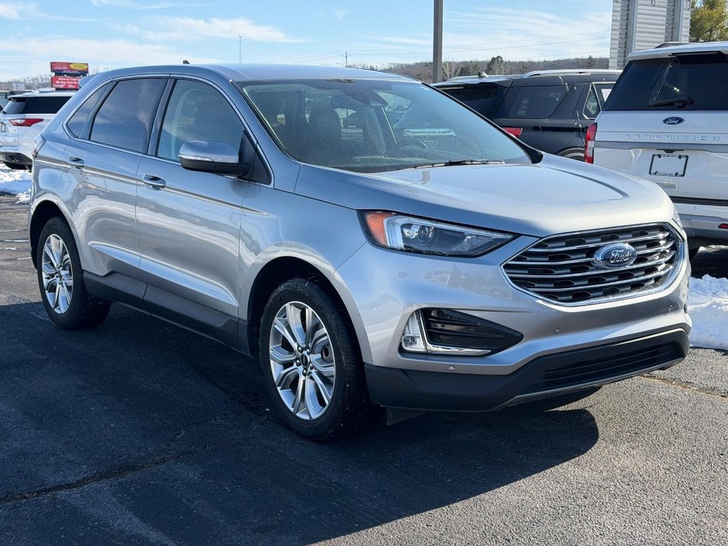 Ford Edge Vehicle Full-screen Gallery Image 01