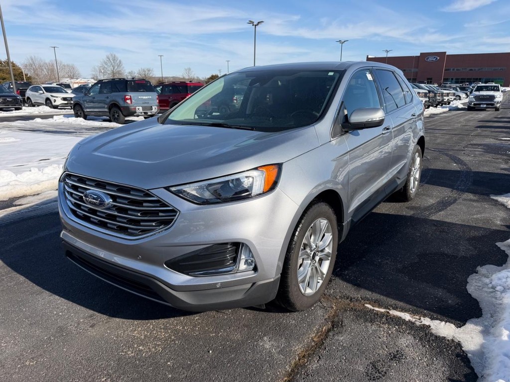 Ford Edge Vehicle Full-screen Gallery Image 08