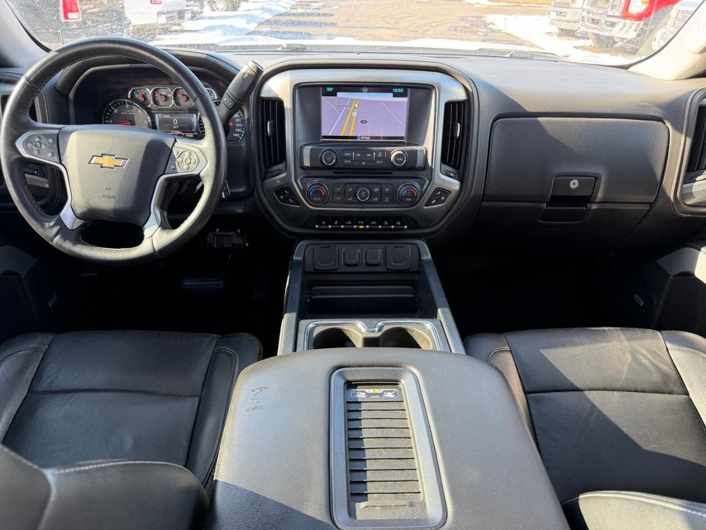 Chevrolet Silverado 1500 Vehicle Full-screen Gallery Image 12