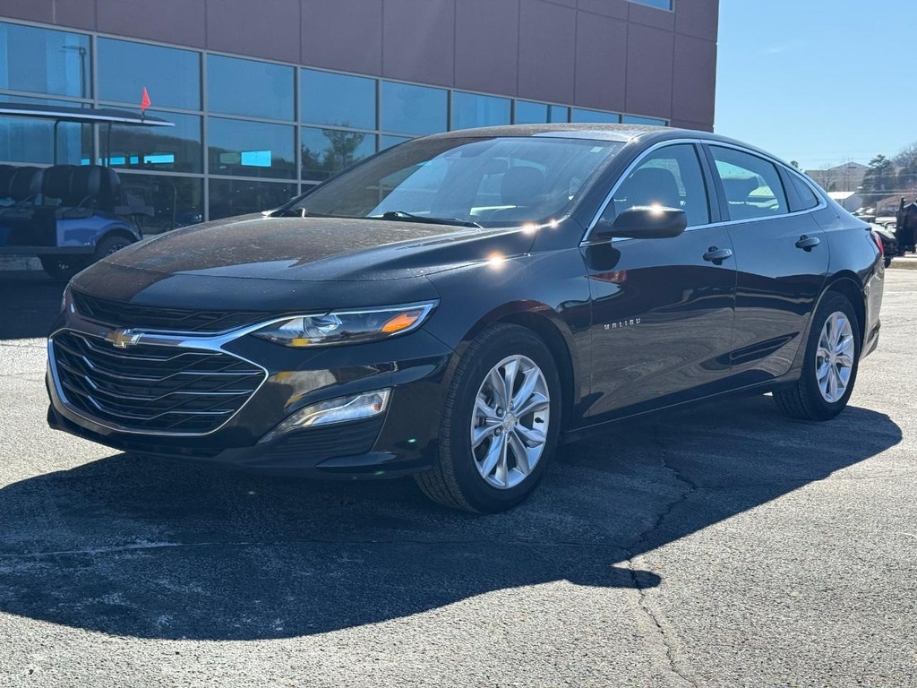 Chevrolet Malibu Vehicle Full-screen Gallery Image 08