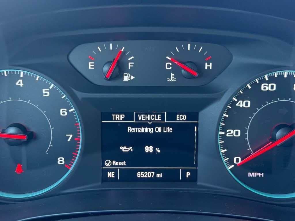 Chevrolet Malibu Vehicle Full-screen Gallery Image 21