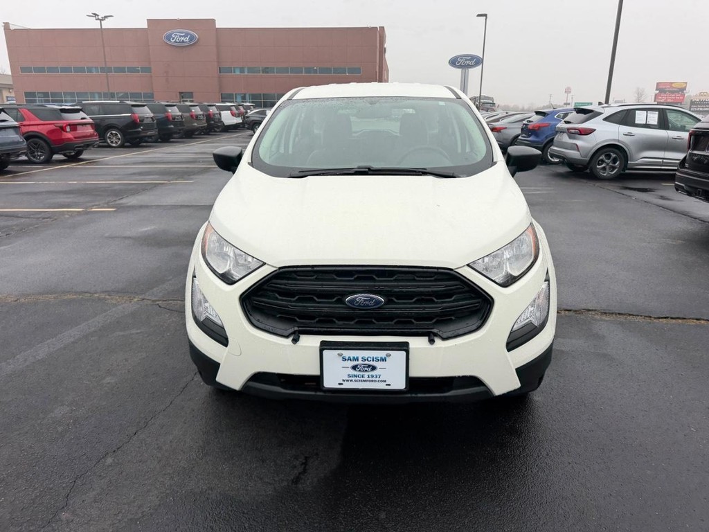 Ford EcoSport Vehicle Full-screen Gallery Image 08