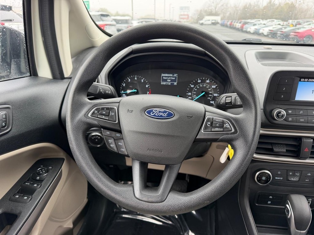 Ford EcoSport Vehicle Full-screen Gallery Image 11