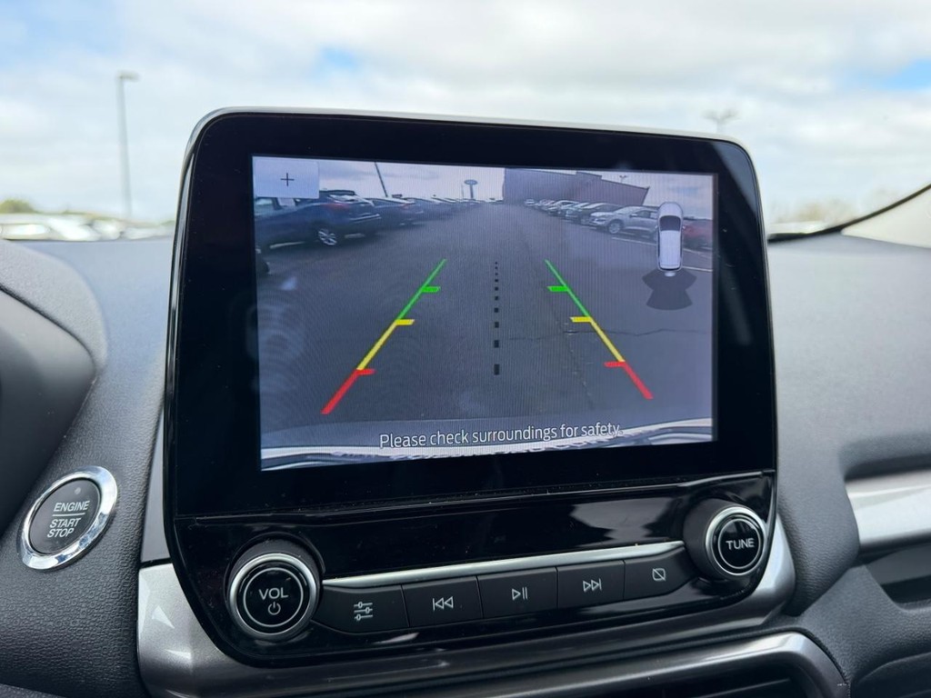 Ford EcoSport Vehicle Full-screen Gallery Image 22