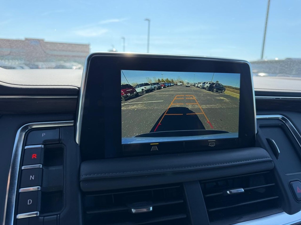 Chevrolet Tahoe Vehicle Full-screen Gallery Image 25