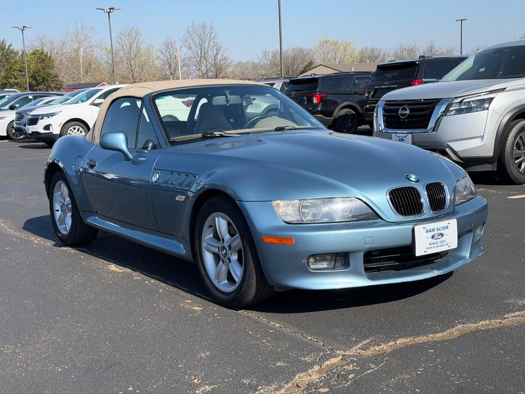 BMW Z3 Vehicle Full-screen Gallery Image 01
