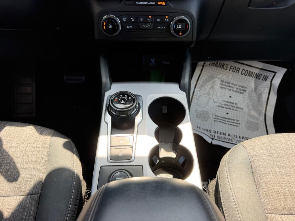 Ford Bronco Sport Vehicle Full-screen Gallery Image 16