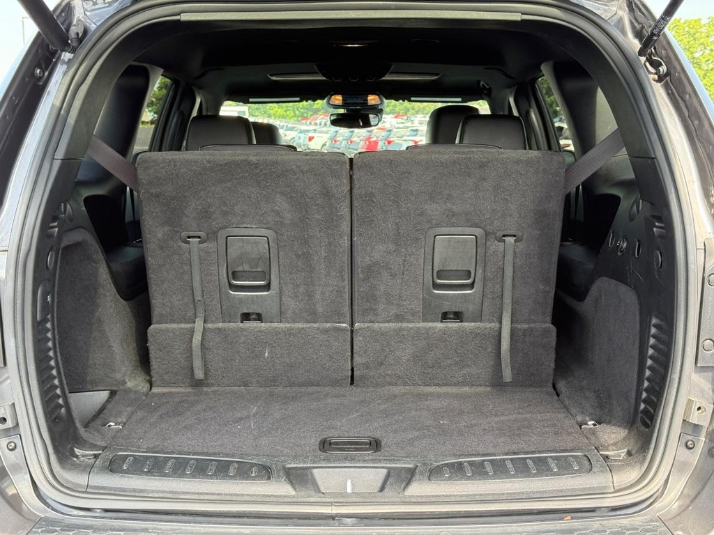 Dodge Durango Vehicle Full-screen Gallery Image 06