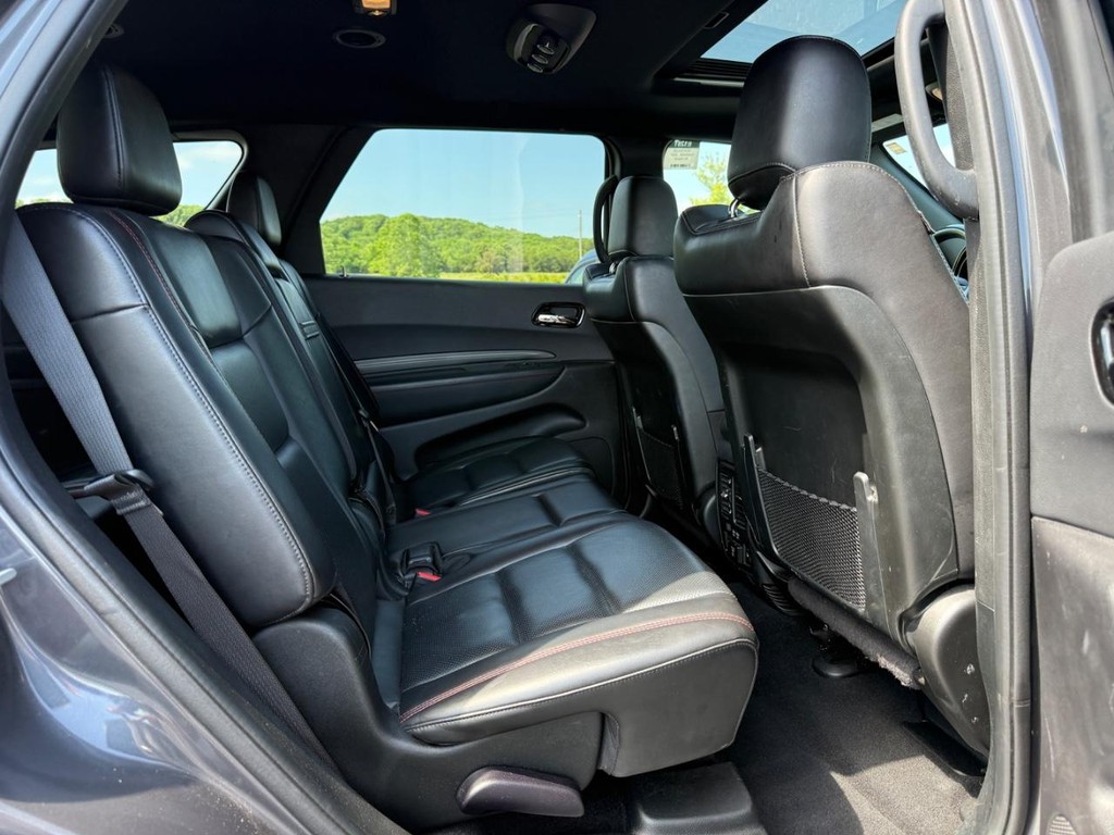 Dodge Durango Vehicle Full-screen Gallery Image 11