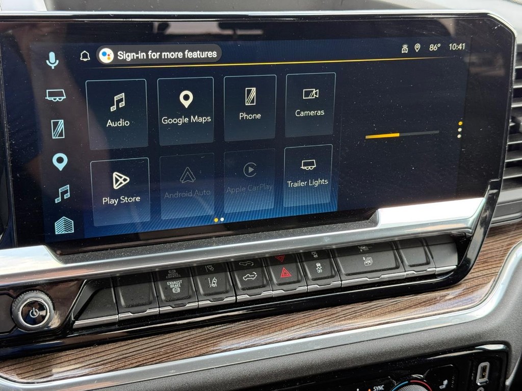 Chevrolet Silverado 2500HD Vehicle Full-screen Gallery Image 15