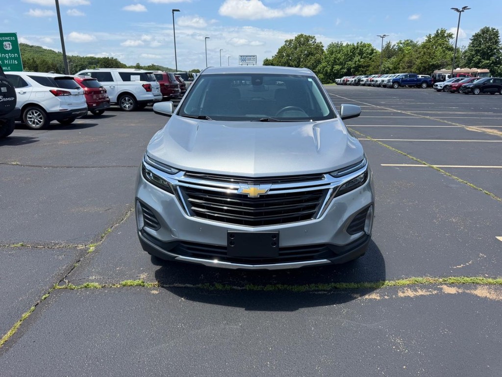 Chevrolet Equinox Vehicle Full-screen Gallery Image 09