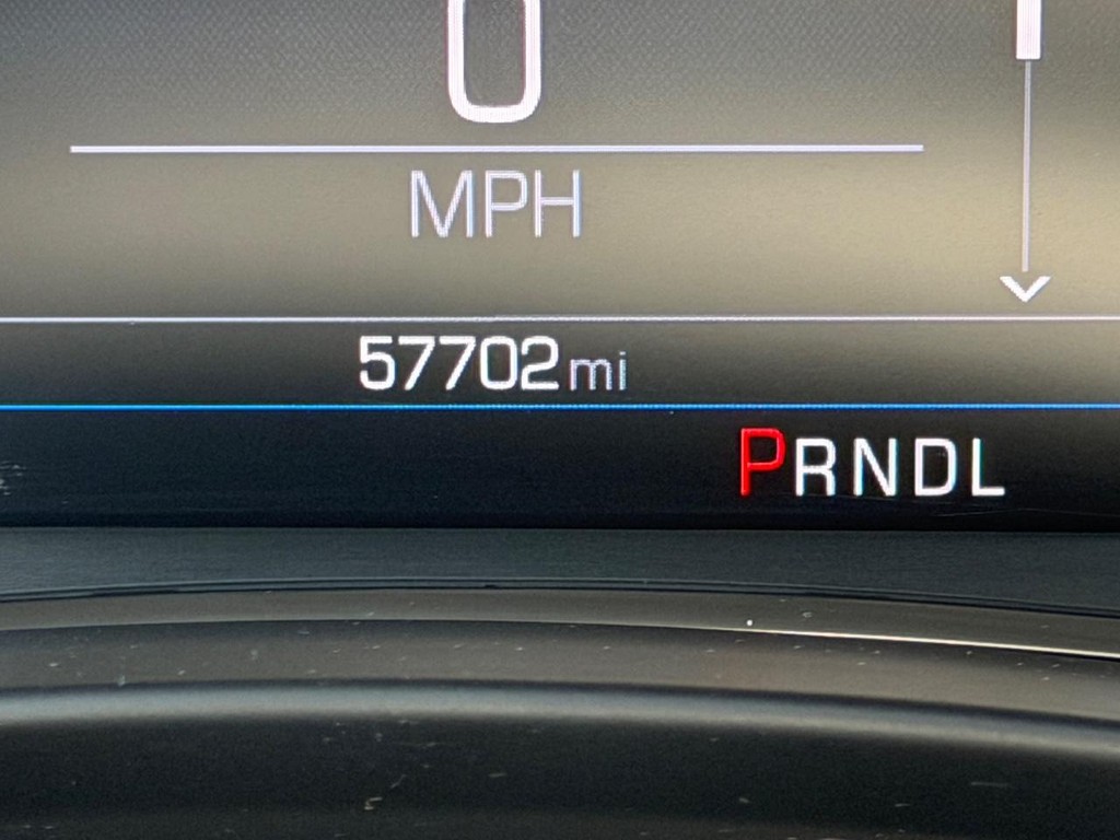 Chevrolet Equinox Vehicle Full-screen Gallery Image 21