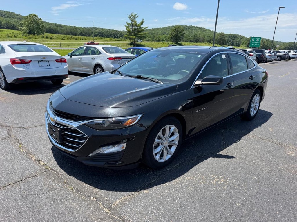 Chevrolet Malibu Vehicle Full-screen Gallery Image 07