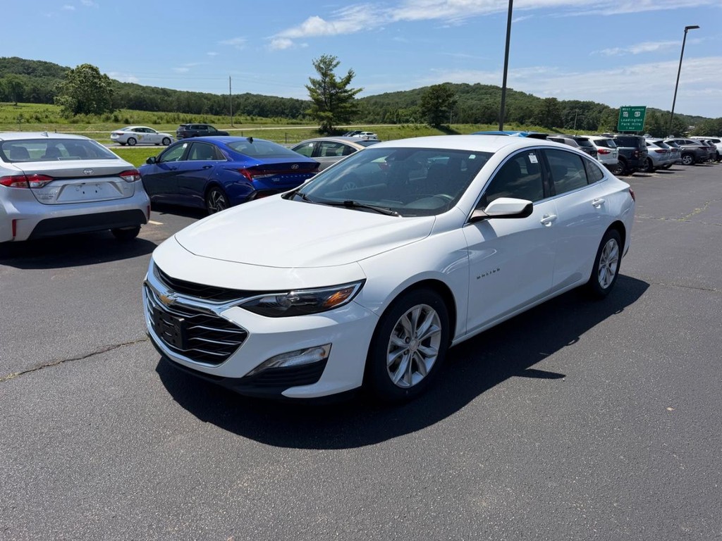 Chevrolet Malibu Vehicle Full-screen Gallery Image 07