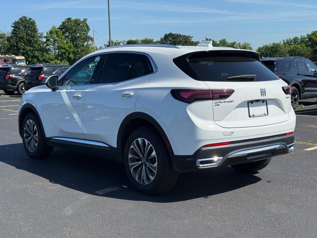 Buick Envision Vehicle Full-screen Gallery Image 05