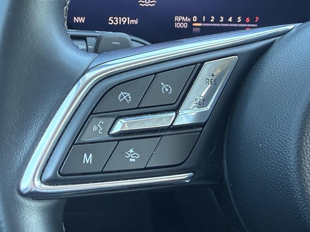 Buick Envision Vehicle Full-screen Gallery Image 13