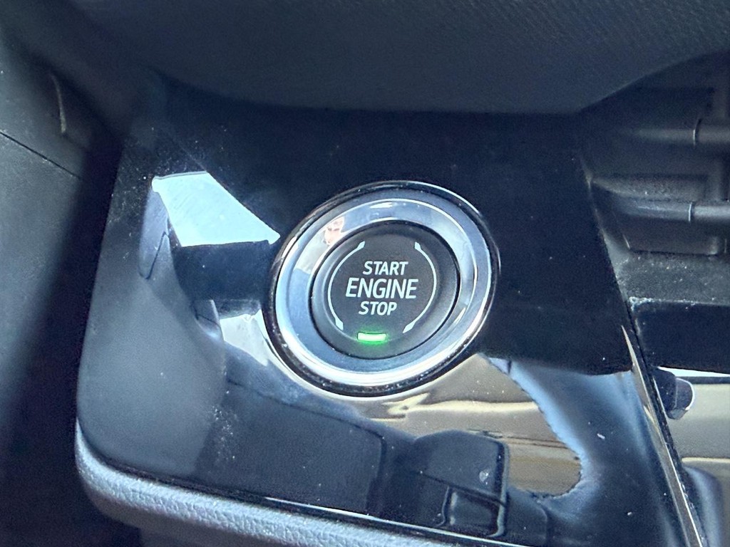 Buick Envision Vehicle Full-screen Gallery Image 15