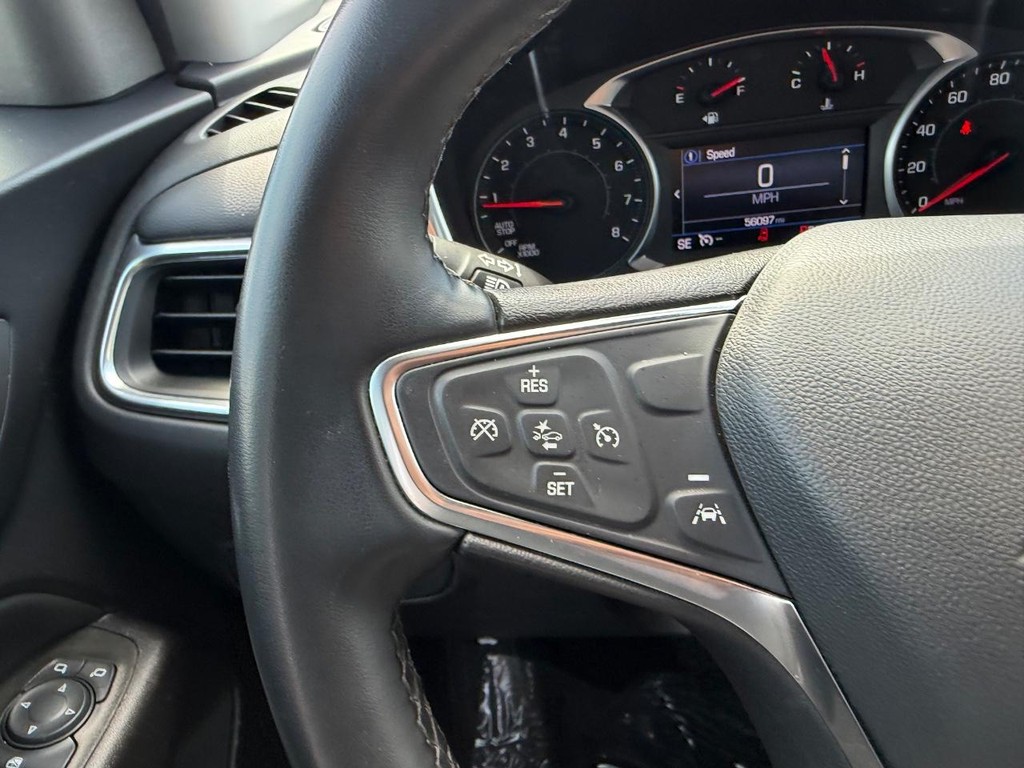 Chevrolet Equinox Vehicle Full-screen Gallery Image 13