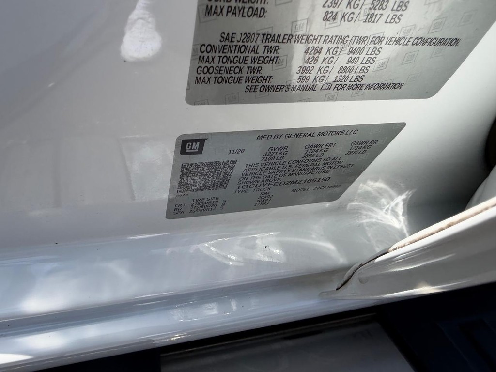 Chevrolet Silverado 1500 Vehicle Full-screen Gallery Image 21