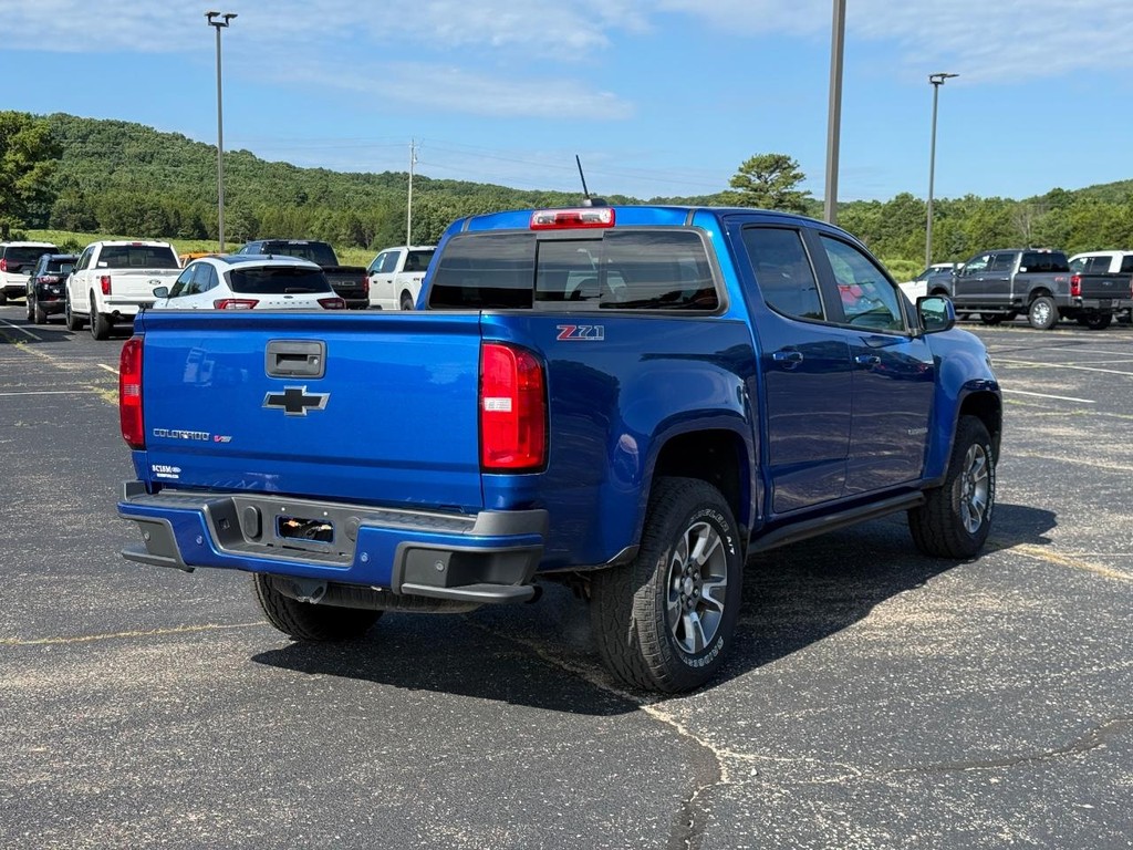 Chevrolet Colorado Vehicle Full-screen Gallery Image 03
