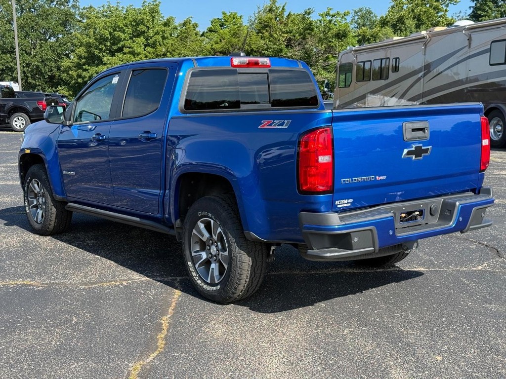 Chevrolet Colorado Vehicle Full-screen Gallery Image 06