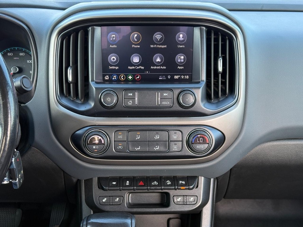 Chevrolet Colorado Vehicle Full-screen Gallery Image 14