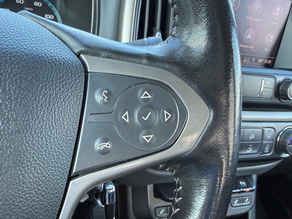 Chevrolet Colorado Vehicle Full-screen Gallery Image 19