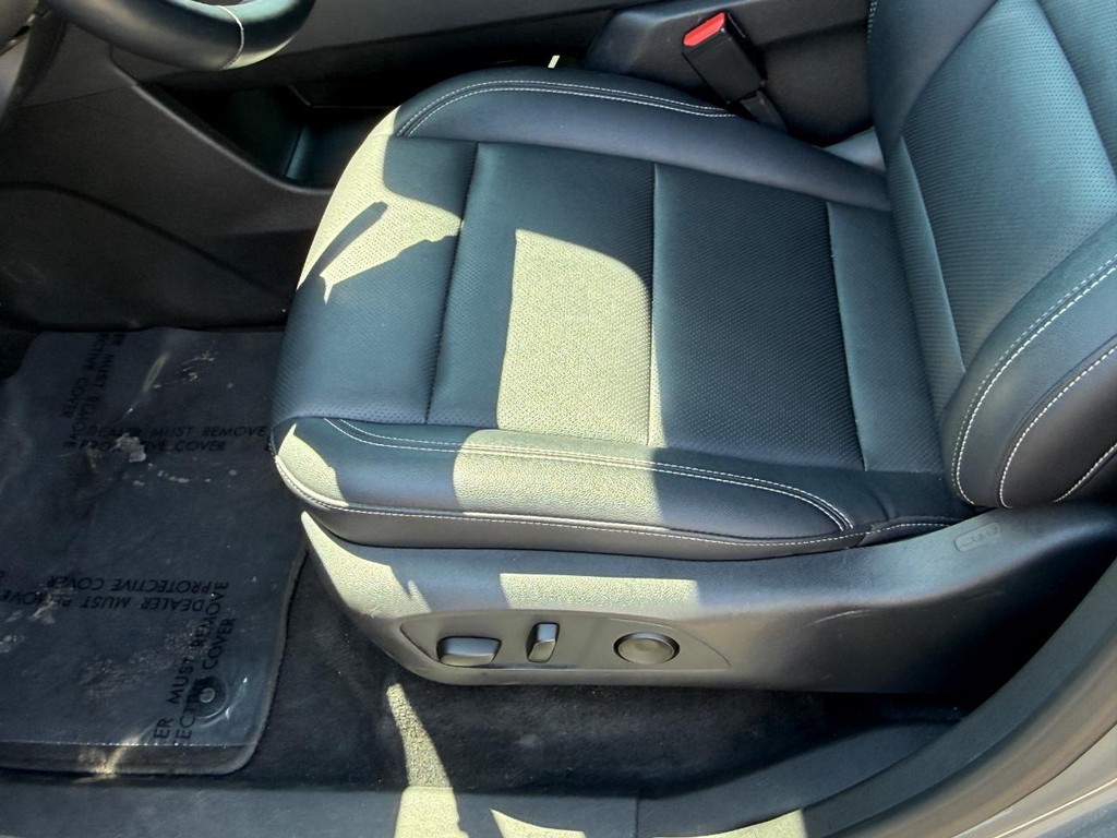 Chevrolet Traverse Vehicle Full-screen Gallery Image 17