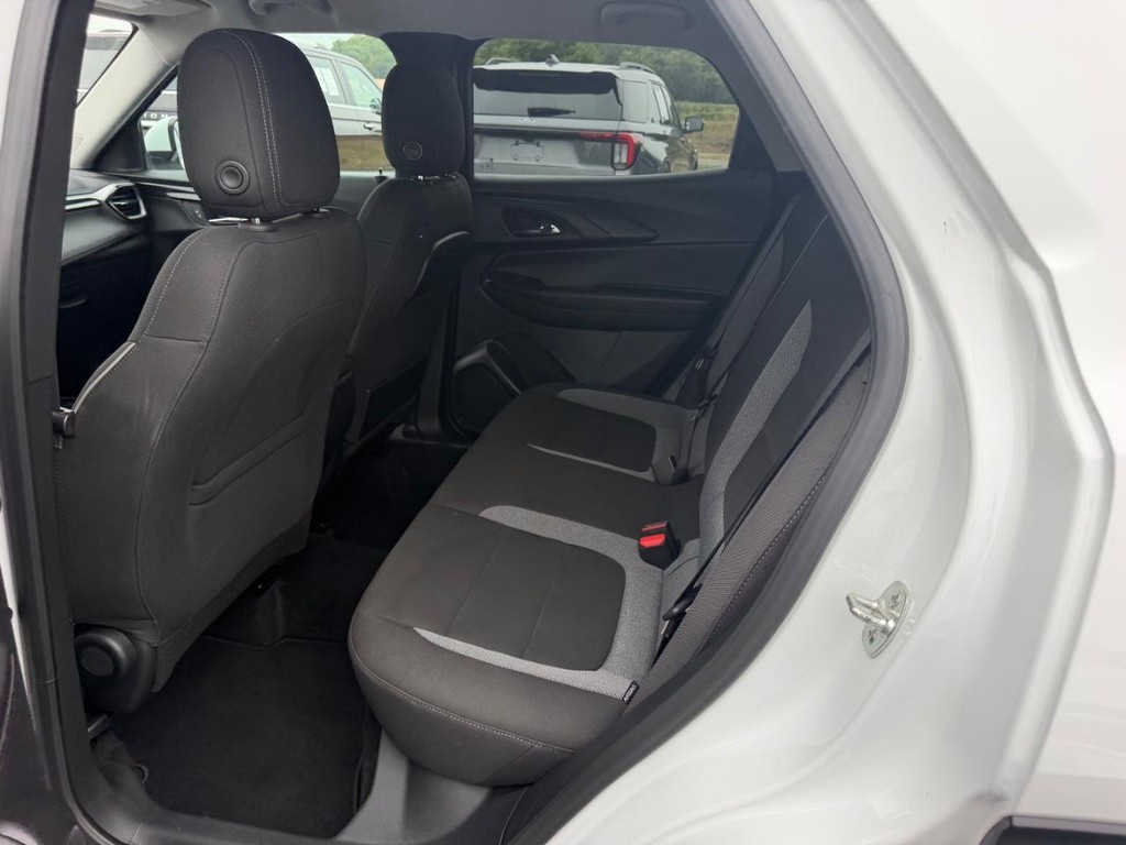 Chevrolet TrailBlazer Vehicle Full-screen Gallery Image 10