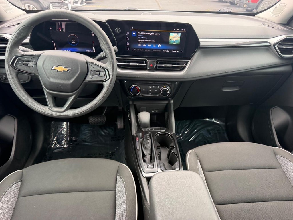 Chevrolet TrailBlazer Vehicle Full-screen Gallery Image 11