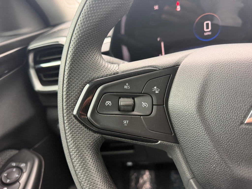Chevrolet TrailBlazer Vehicle Full-screen Gallery Image 13