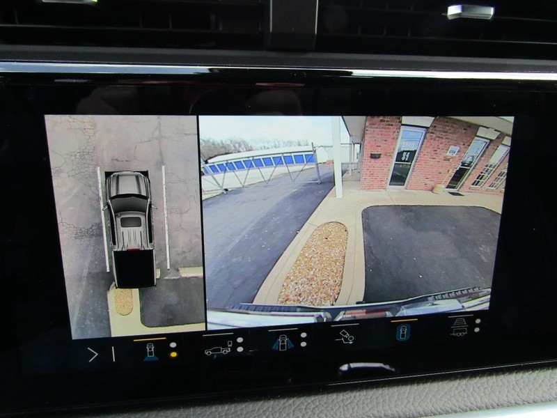 GMC Sierra 1500 Vehicle Full-screen Gallery Image 10