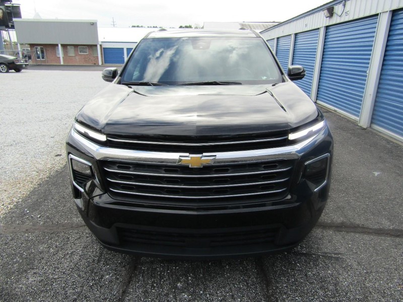 Chevrolet Traverse Vehicle Full-screen Gallery Image 05